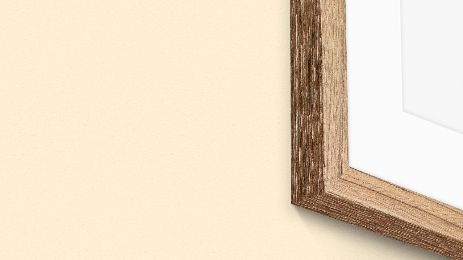 Hackney Frame in Walnut