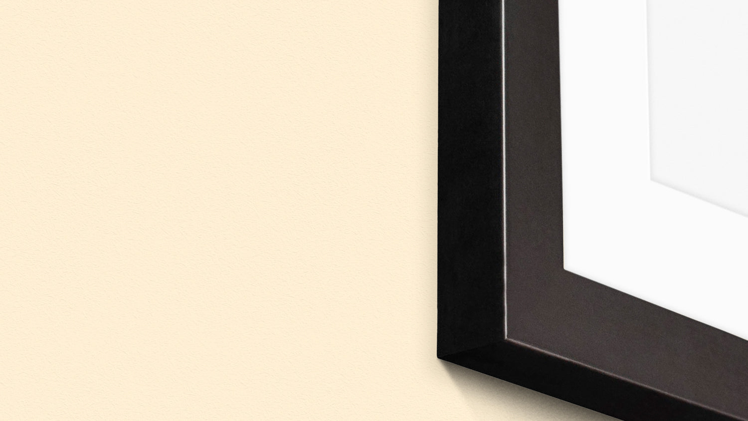 Beverley Frame in Black
